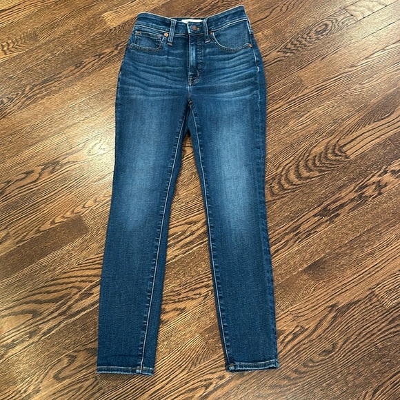 Madewell Denim - Madewell curvy high rise skinny jeans 25